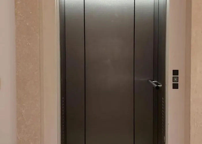 Grosser Garten Διαμέρισμα *